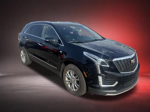 Certified 2020 Cadillac XT5 Premium Luxury AWD/4WD image 7