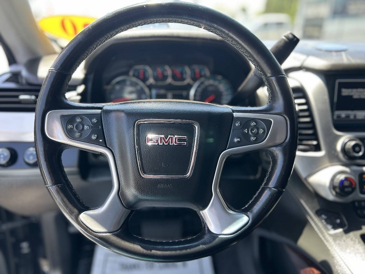 Used 2020 GMC Yukon SLT AWD/4WD image 10