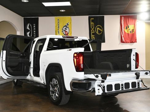 Used 2023 GMC Sierra 1500 SLT w/ SLT Premium Plus Package AWD/4WD image 92