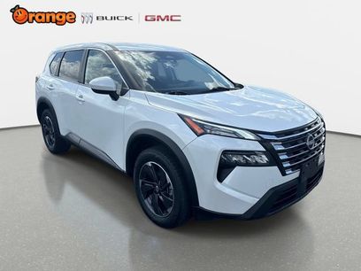 Used 2024 Nissan Rogue SV
