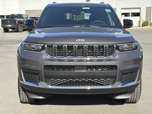 New 2026 Jeep Grand Cherokee L Laredo AWD/4WD image 15