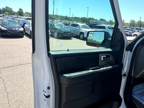 Used 2017 Ford Expedition XLT w/ Equipment Group 201A image 10
