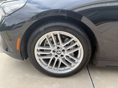 Used 2025 BMW 530i RWD image 13