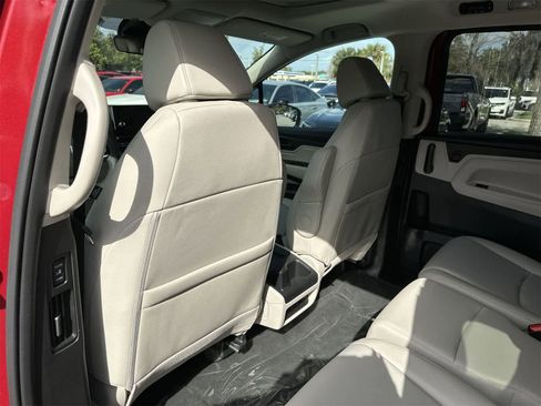 New 2026 Honda Odyssey EX-L image 14