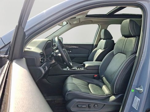 Used 2025 Honda Pilot Elite image 14