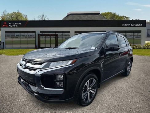 Used 2025 Mitsubishi Outlander Sport SEL image 7