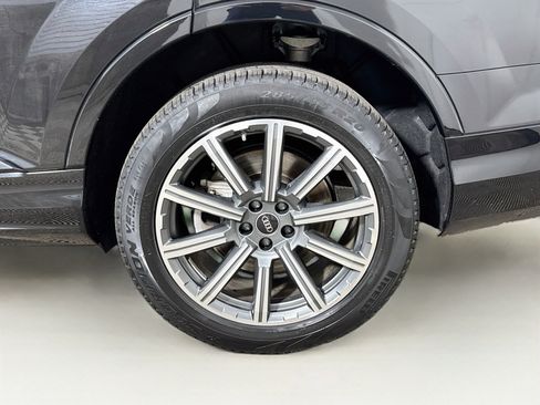 Used 2023 Audi Q7 2.0T Premium Plus AWD/4WD image 27