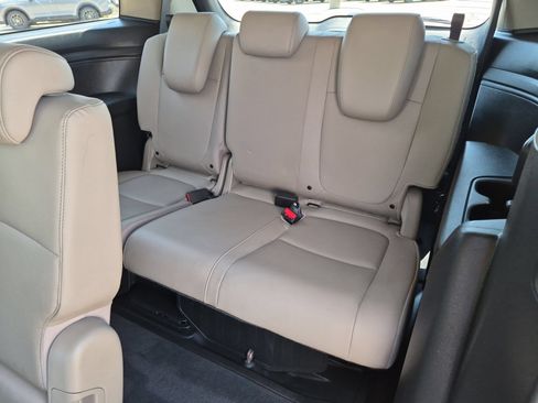 Used 2018 Honda Odyssey EX-L image 24