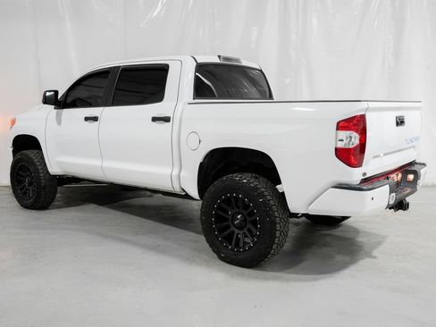 Used 2016 Toyota Tundra SR5 w/ TRD Off Road Package AWD/4WD image 3