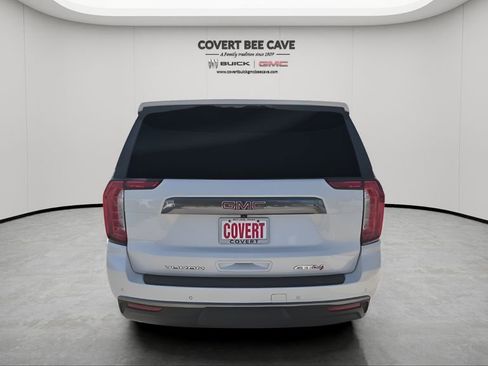 Used 2022 GMC Yukon XL AT4 w/ Max Trailering Package image 8