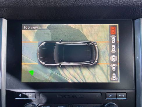 Used 2017 Porsche Macan image 28