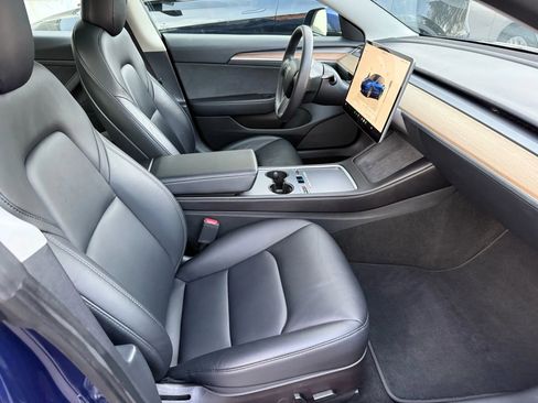 Used 2022 Tesla Model 3 image 22