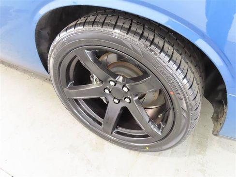 Used 2020 Dodge Challenger SRT Hellcat w/ Plus Package RWD image 8