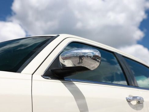 Used 2006 Chrysler 300 C w/ Protection Group II RWD image 39