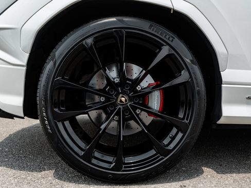 Used 2023 Lamborghini Urus S AWD/4WD image 14