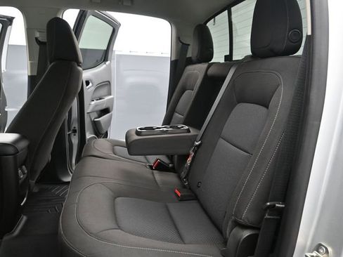 Used 2019 Chevrolet Colorado LT w/ LT Convenience Package image 20