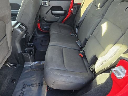 Used 2023 Jeep Wrangler Sport S image 28