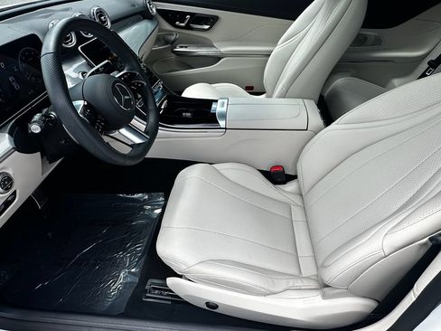 Certified 2025 Mercedes-Benz CLE 300 4MATIC Coupe w/ AMG Line image 10