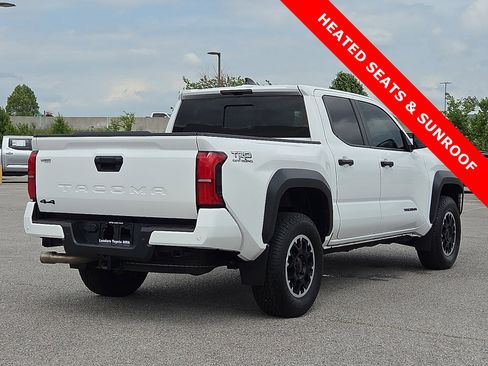 Used 2024 Toyota Tacoma TRD Off-Road w/ TRD Off Road Upgrade Package AWD/4WD image 5