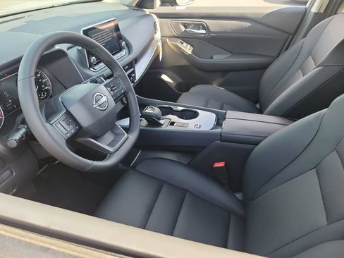 New 2026 Nissan Rogue Dark Armor FWD image 3