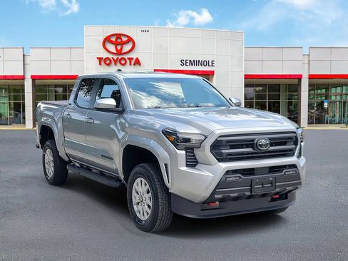 Used 2026 Toyota Tacoma SR5 AWD/4WD image 2