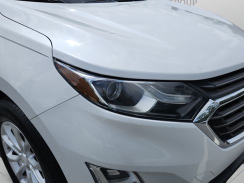 Used 2018 Chevrolet Equinox LT FWD image 35