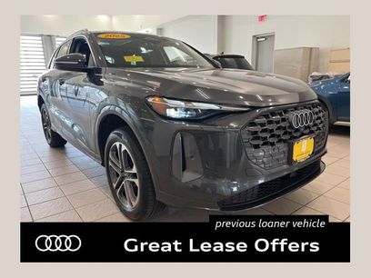Used 2025 Audi Q5 Premium w/ Convenience Package