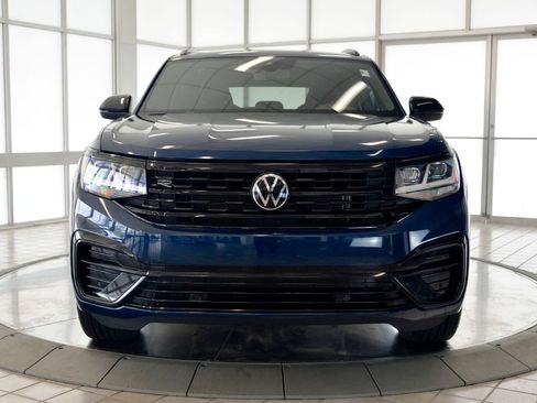 Used 2023 Volkswagen Atlas Cross Sport SEL R-Line AWD/4WD image 3