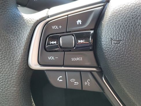 Used 2020 Honda Accord LX image 11