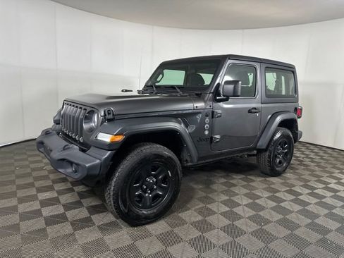 Used 2021 Jeep Wrangler Sport image 7