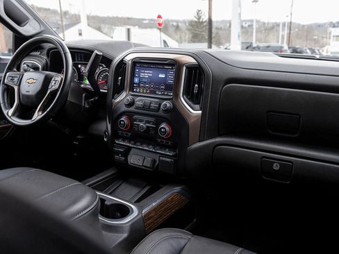 Used 2023 Chevrolet Silverado 2500 High Country image 32