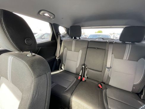 Used 2025 Chevrolet Blazer LT image 39