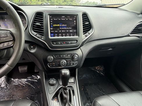 Used 2023 Jeep Cherokee Altitude Lux AWD/4WD image 33
