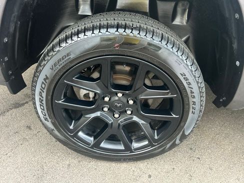 Used 2022 RAM 1500 Laramie AWD/4WD image 36