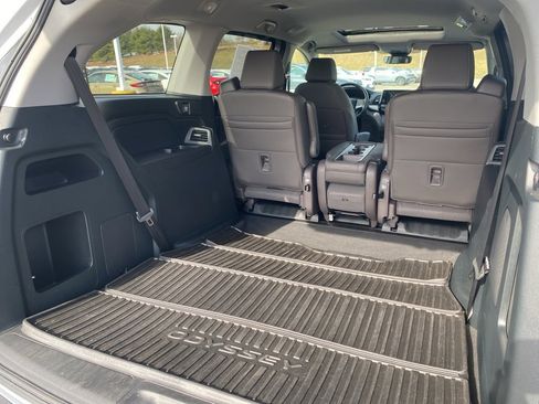 Used 2023 Honda Odyssey EX-L image 18
