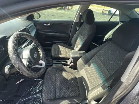 Used 2020 Kia Rio S FWD image 17