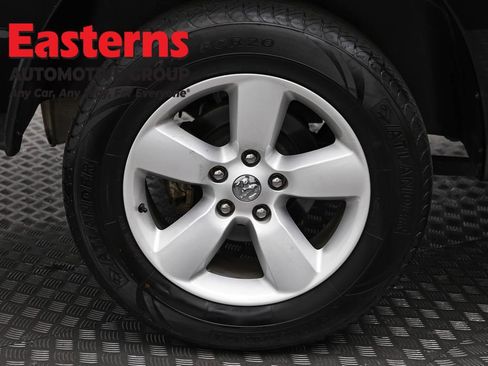 Used 2024 RAM 1500 Classic SLT RWD image 28