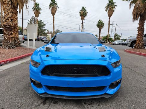 Used 2017 Ford Mustang GT image 2