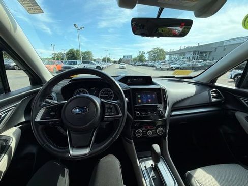 Used 2021 Subaru Forester Premium AWD/4WD image 12