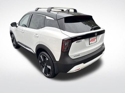 New 2026 Nissan Kicks SR w/ SR Premium Package AWD/4WD image 4