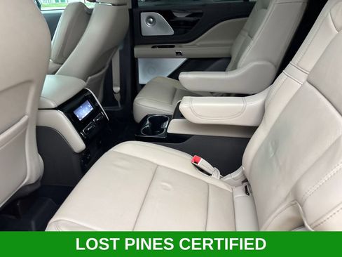 Used 2023 Lincoln Aviator Grand Touring w/ Equipment Group 301A AWD/4WD image 24