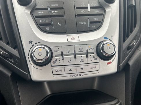 Used 2016 Chevrolet Equinox LT w/ Convenience Package image 7