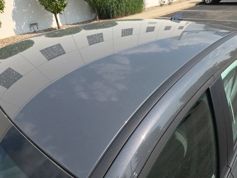 Used 2025 Hyundai Elantra Hybrid FWD image 12