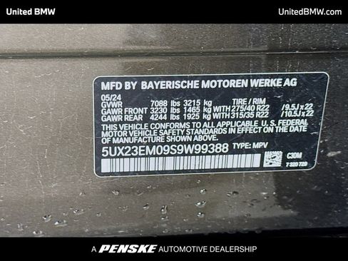 Used 2025 BMW X7 xDrive40i w/ M Sport Package AWD/4WD image 15