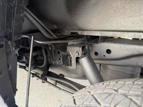 Used 2012 Ford F150 XLT w/ XLT Chrome Pkg image 40