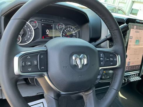 Used 2026 RAM 2500 Big Horn AWD/4WD image 27