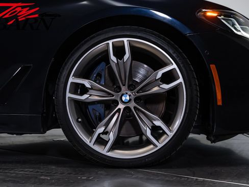 Used 2021 BMW M550i xDrive w/ Executive Package AWD/4WD image 15