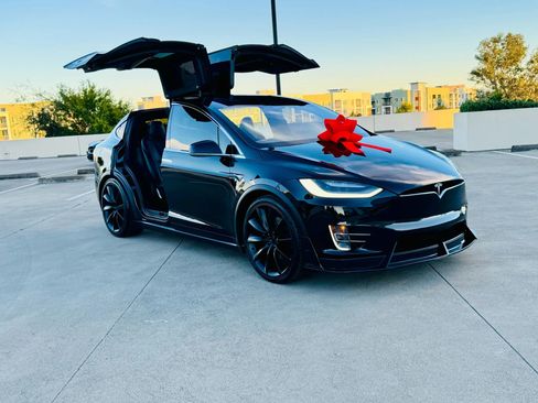 Used 2021 Tesla Model X Long Range image 1