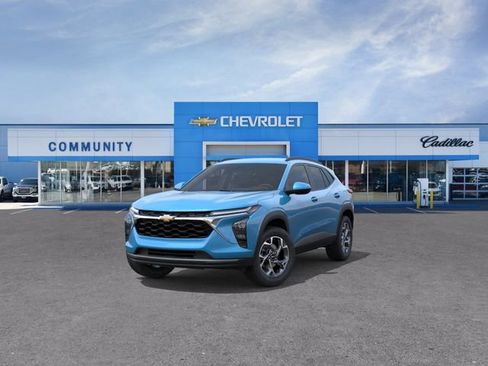 New 2026 Chevrolet Trax LT w/ Driver Confidence Package image 9