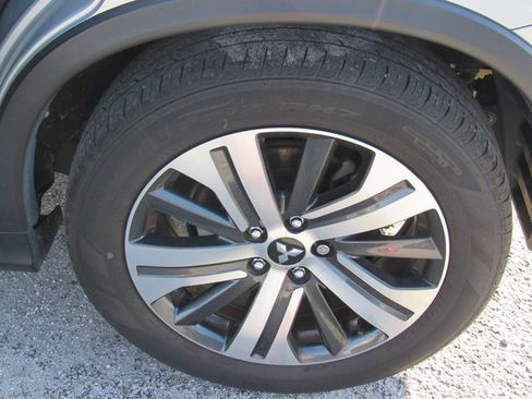 Used 2022 Mitsubishi Outlander Sport SE image 6